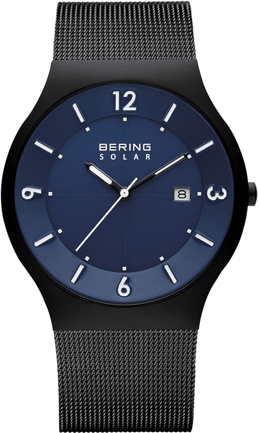 Die solarbetriebene Designer Uhr Bering Solar Movement 14440-227 für Herren mit blauem Zifferblatt