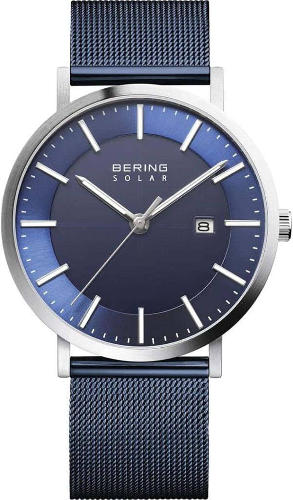 Die solarbetriebene Designer Uhr Bering 15439-307 für Herren mit blauem Zifferblatt