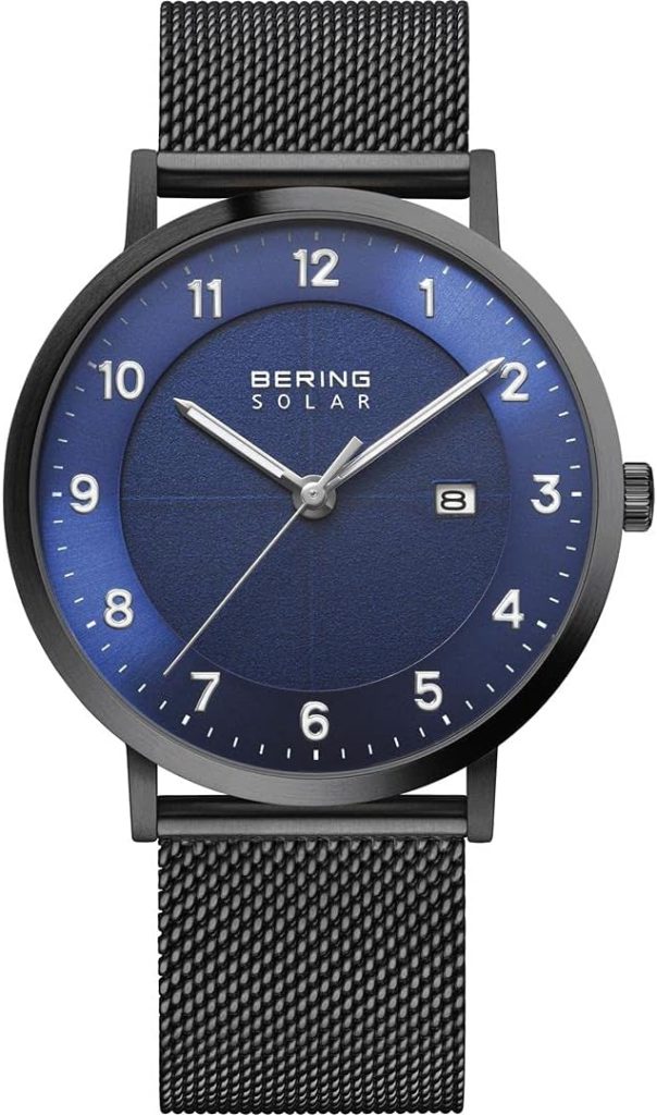 Die solarbetriebene Designer Uhr Bering Slim Solar Sale 15439-327 für Herren mit blauem Zifferblatt und Milanaisearmband