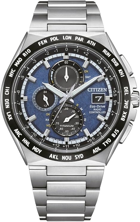 Die solarbetriebene Designer Uhr Citizen Eco-Drive AT8238-84L für Herren mit blauem Zifferblatt und drei Hilfszifferblättern