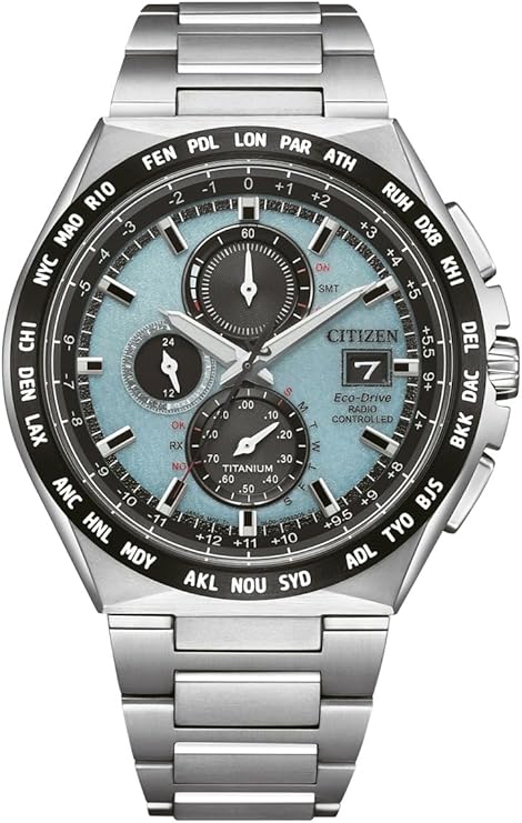 Die solarbetriebene Designer Uhr Citizen Eco-Drive AT8238-84M mit Funk für Herren mit hellblauem Zifferblatt