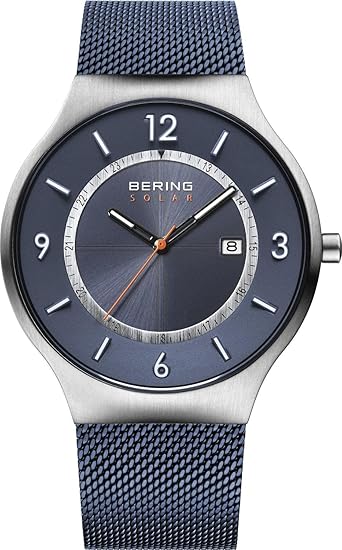 Die solarbetriebene Designer Uhr Bering 14441-307 für Herren mit blauem Zifferblatt