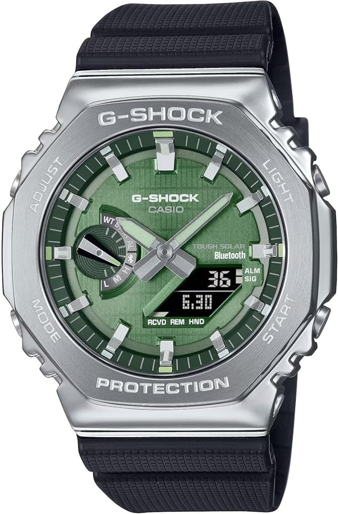 Die solarbetriebene Designer Uhr Casio G-Shock G-Steel GBM-2100A-1A3ER für Herren mit grünem Zifferblatt