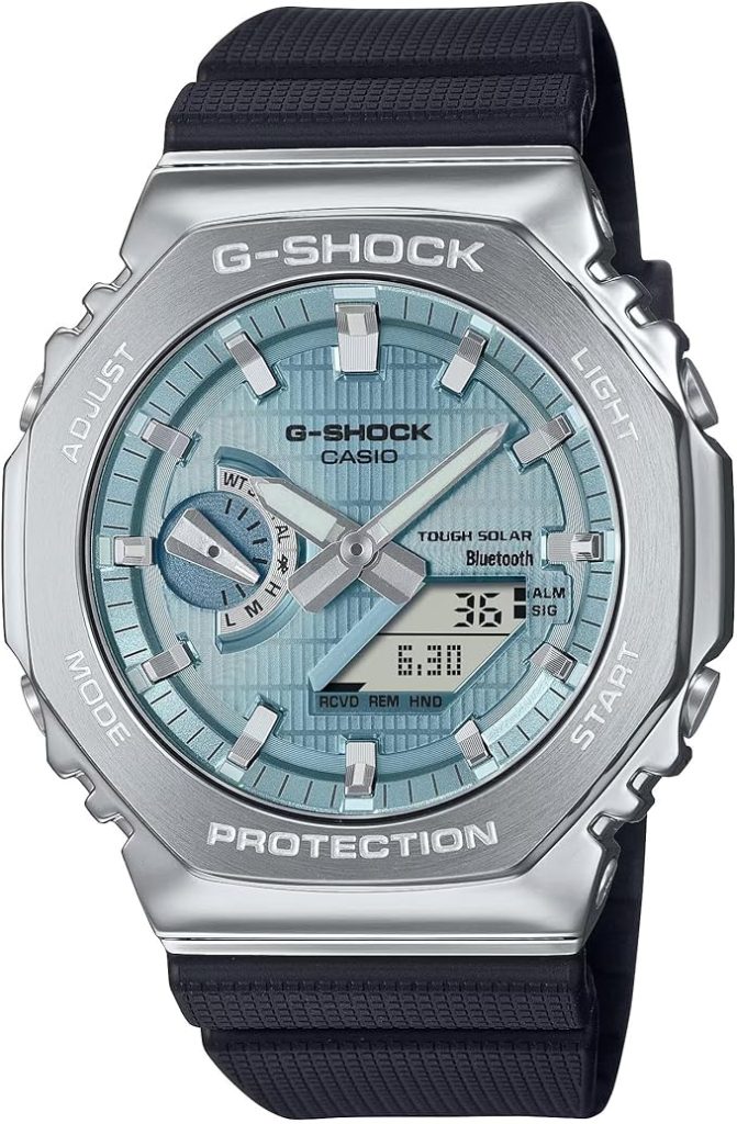 Die solarbetriebene Designer Uhr Casio G-Shock G-Steel GBM-2100A-1A2ER für Herren mit hellblauem Zifferblatt