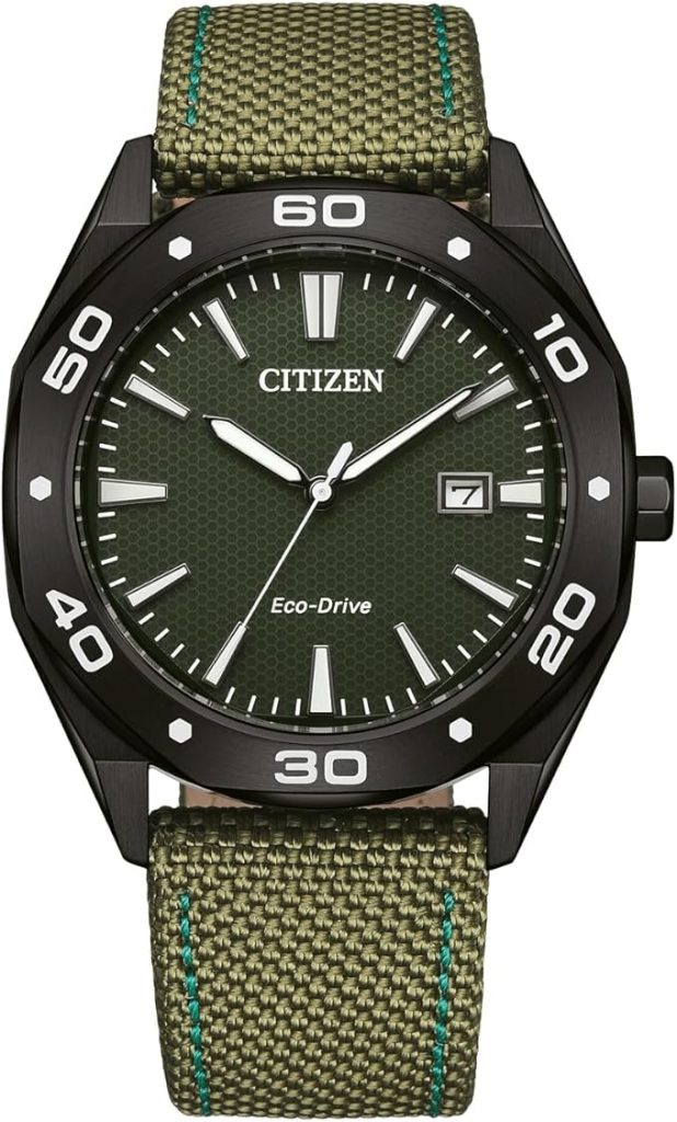 Die solarbetriebene Designer Uhr Citizen Eco-Drive BM7635-01X für Herren mit dunkelgrünem Zifferblatt