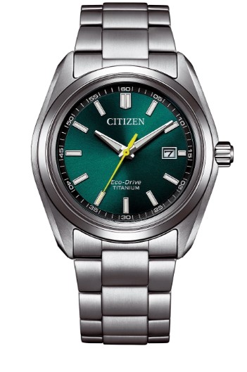 Die solarbetriebene Designer Uhr Citizen Eco-Drive Titan AW1900-50X für Herren mit grünem Zifferblatt